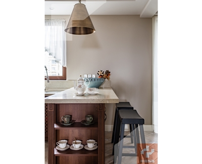 國賓南區8幢02室